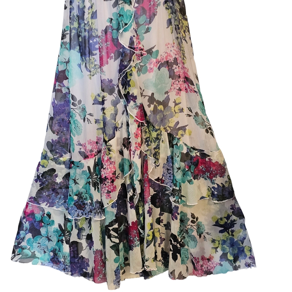 Chelsea & Theodore Floral Flowy Maxi Smocked Back Tiered Chiffon Dress Sz M - Picture 4 of 13